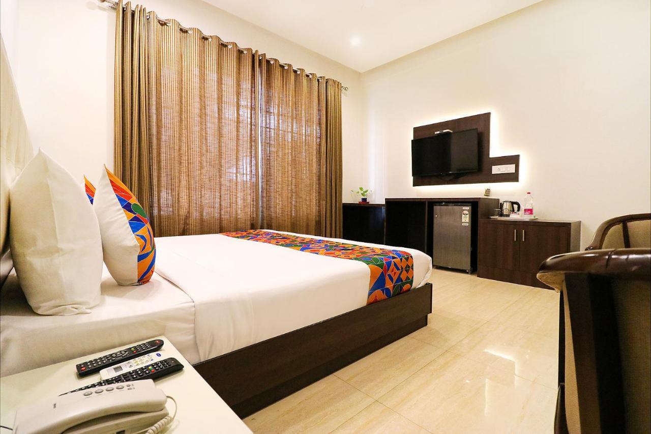 Fabhotel Oyster Villa Gurgaon Eksteriør bilde